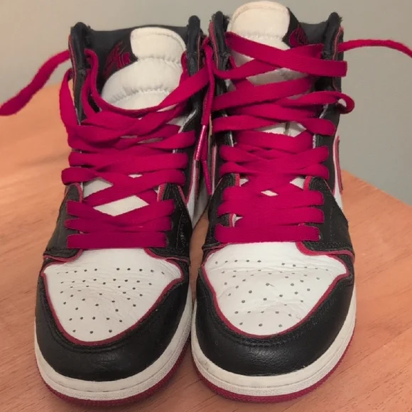 Nike Air Jordan 1 Retro High OG bloodline - Picture 2 of 2